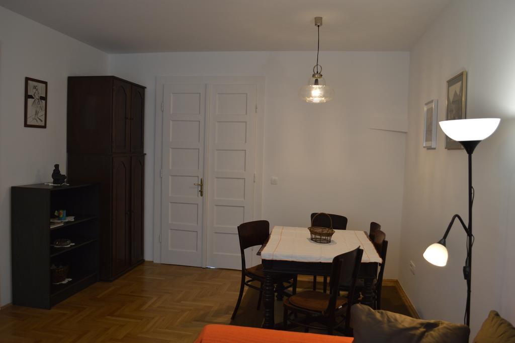 Aha Apartment Загреб Екстериор снимка