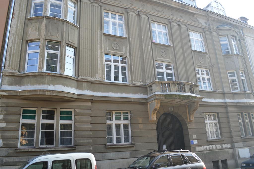 Aha Apartment Загреб Екстериор снимка