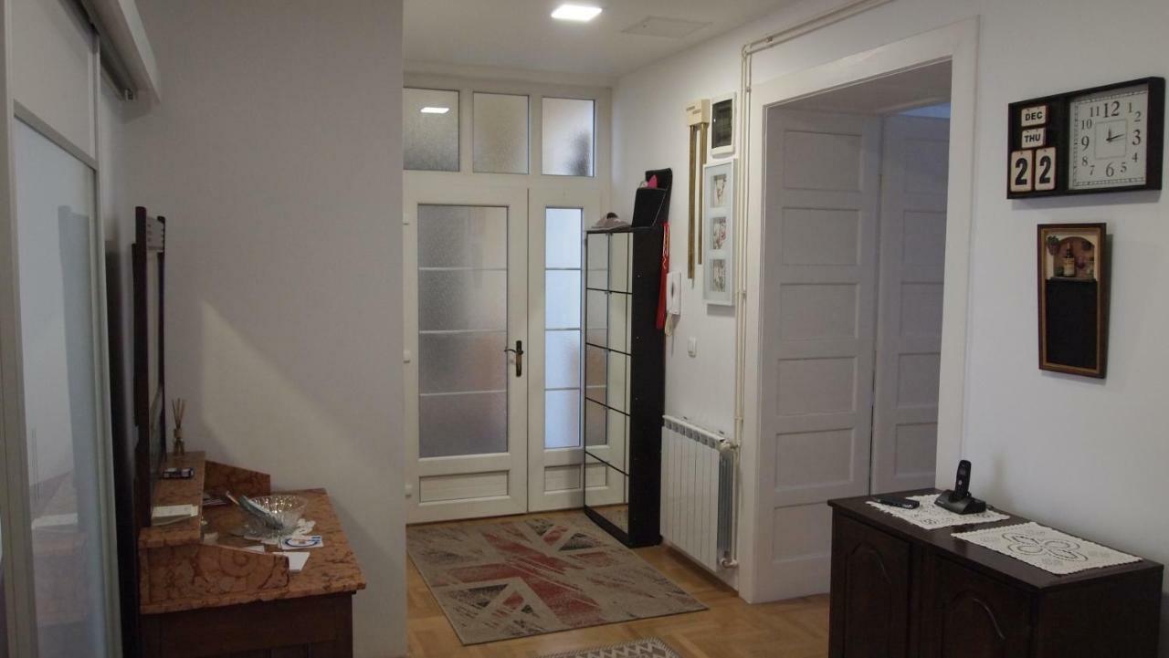 Aha Apartment Загреб Екстериор снимка